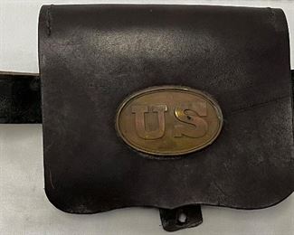 LEATHER CIVIL WAR AMMO POUCH WITH BRASS U.S. BUCKLE - FROM THE ESTATE OF MILITARY HISTORIAN JACK DEMERS TROY N.Y. 