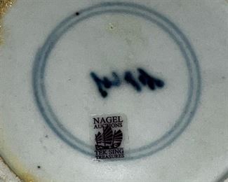 VIEW OF MARK ON PORCELAIN AND NAGEL AUCTIONS STICKER