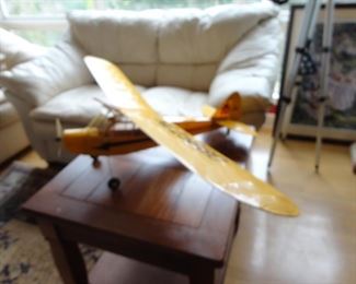 Piper Cub 400 EP (no remote found)