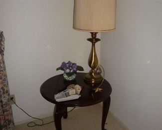 lamp and table 