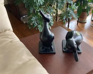 Lovely large pair of vintage cast iron Virginia Metalcrafter's "Naughty & Nice" ducks