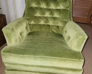 Vintage Fairfield upholstered chair