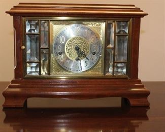 Ansonia Mantle Clock, apx Dimensions: Length 14 1/2", Width 6 1/2" and Height 11". Manufactured by Ansonia Clock Company of Lynwood, Washington. Gold Medallion Mantel Clock with Key. Model # possibly 353735 & Chimes