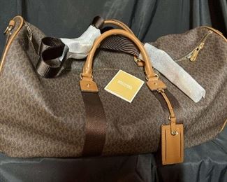 ENDING WEDNESDAY NIGHT!
"Cedar Creek-Brightwood" in Aiken, SC Starts Closing Wed 1/18 at 8pm. Pickup on Fri 1/20 2-6pm. Please click here to view more photos, descriptions, and current bids: https://ctbids.com/estate-sale/19696