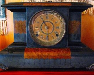 Antique Mantle Chime Clock - Works with Key