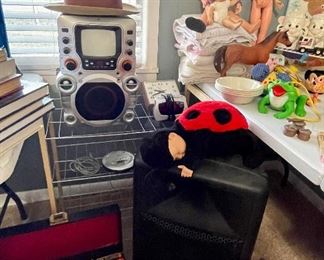 8-Track Tapes, Speakers