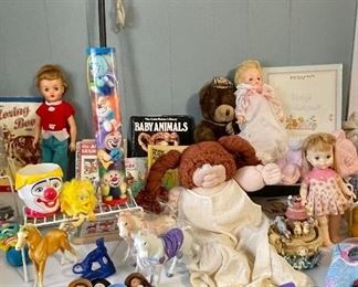 Vintage Broom Tail Stick Horse, Cabbage Patch, Books, Dolls, Barbie Doll Book