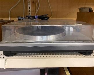 Onkyo Dieect Drive Turntable CP-1027F
