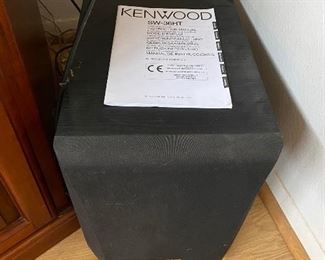 Kenwood Subwoofer
Untested, was working last time it was used.
You may test it before purchase.