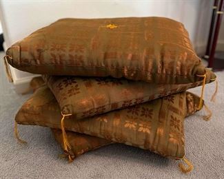 MLC040- 4 Oriental Themed Floor Cushions Zabuton