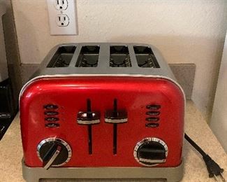 MLC083 Cuisinart Pop-Up Toaster
