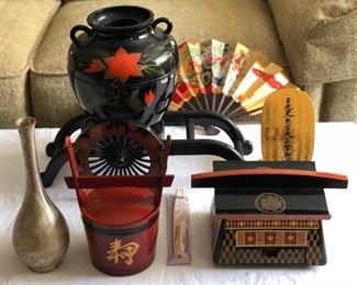 MLC105 - DECORATIVE JAPANESE LACQUERED COLLECTIBLES AND MORE