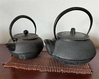 MLC185- Japanese Cast Iron Teapot Set