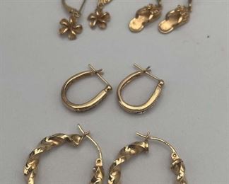MLC411-4 Pairs Of 14K Gold Earrings 
