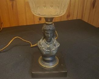 1870s ante bellum woman's bust figural lamp. works great