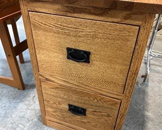 Oak 2-Drawer Filing Cabinet