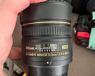 Nikon AF fisheye lens 