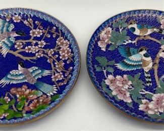 Vintage cloisonné plates, 1991, by Cloisonne Art Workshop, Ching-t'ai-lan Artists, based on original design by master artist Jiang Xuebing