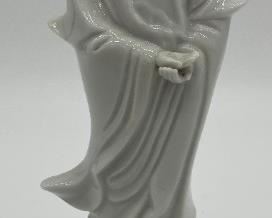 Vintage porcelain Asian figurines