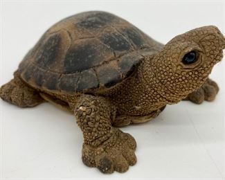 Small turtle figurine