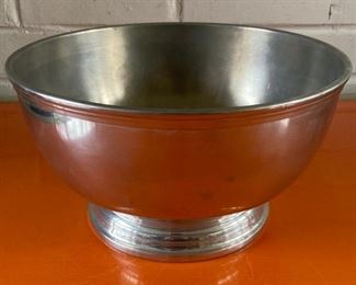 Old Salem (Holland) silver plate footed bowl