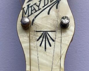 Vintage Maybell banjo