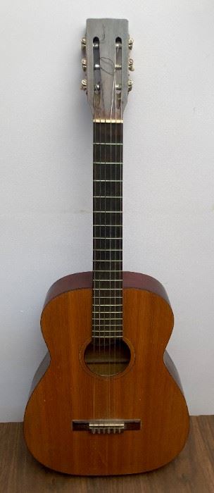 Vintage Silverton Classic acoustic guitar