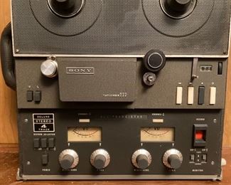 Vintage Sony deluxe 4 track stero reel to reel