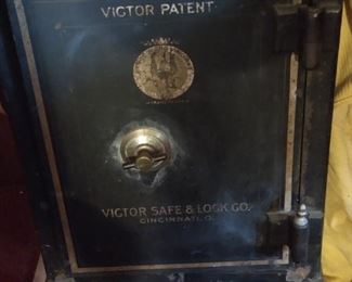 Vintage Victor Safe