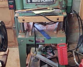 Auto Planer Lots of Wood Working Equipment