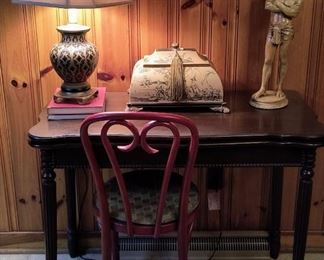 Game table in great condition 