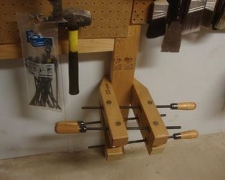 Craftsman wood clamps
