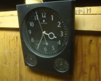Clock w barometer and thermometer