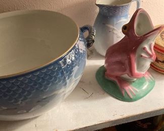 B & G pieces. Santoz frog Limoges