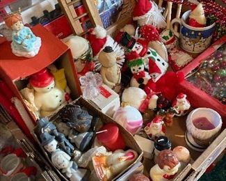 And then there is the Christmas whole room--LOTS off vintage Xmas