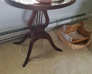 1940’s mahogany table with lyre base