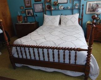 Ethan Allen queen bed