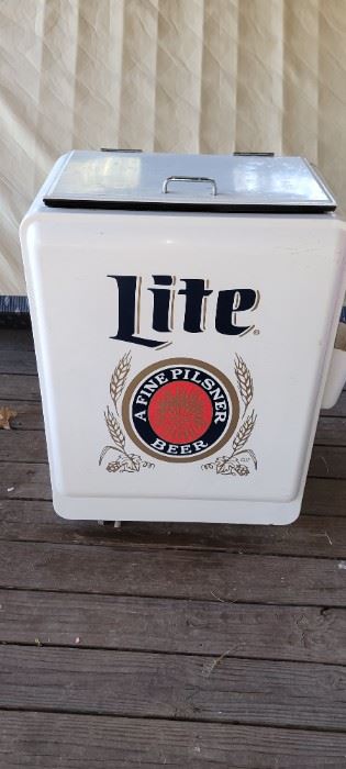 Large Miller Lite Ice Chest on Wheels 