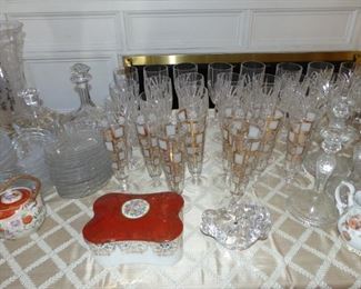 Glassware sets