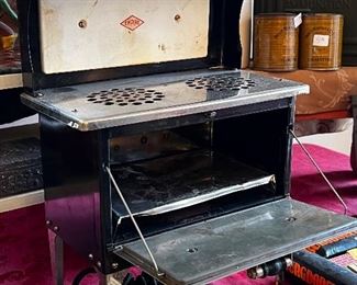 Very nice empire, antique Childs stove