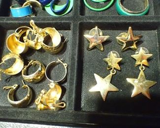 JEWELRY - NECKLACES - EARRINGS - RINGS - BRACELETS - PINS - BROOCHES