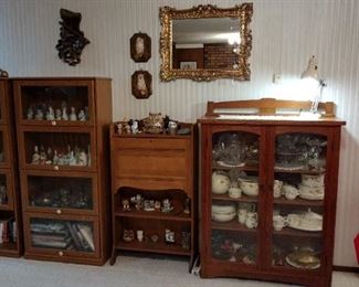 Furniture & Collectibles