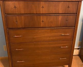 Willing to presell the broyhill saga bedroom set, hutch, coffee table and two end tables but you must buy all! 
