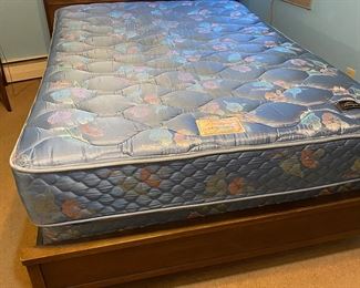 Willing to presell the broyhill saga bedroom set, hutch, coffee table and two end tables but you must buy all! 
