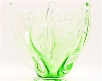 Crimped Glass Bowl
