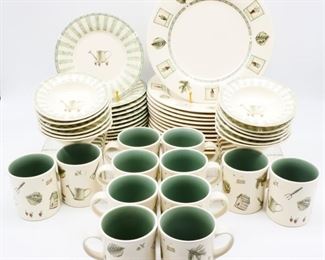 Large Pfaltzgraff "Naturewood" Dinnerware Collection (Approx. 185 Pieces)
