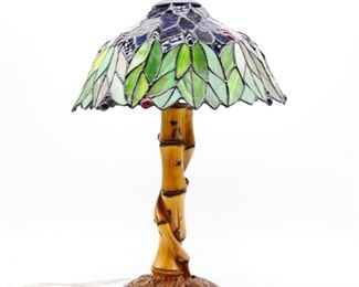 Tiffany-Style Desk Lamp
