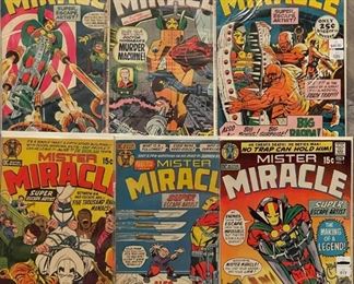 LARGE COMIC BOOK COLLECTION OF OVER 1,000 COMICS