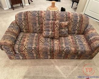 Schweiser Sofa