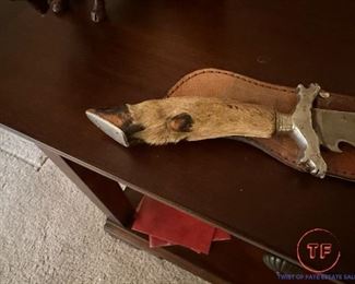 Handmade Deer Foot Handle Knife with Leather Sheath